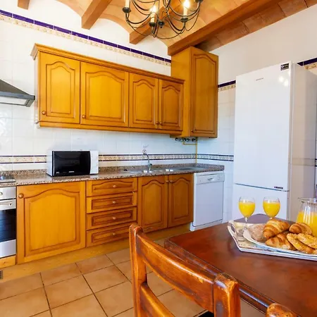 Can Toni Den Musson Holiday home *